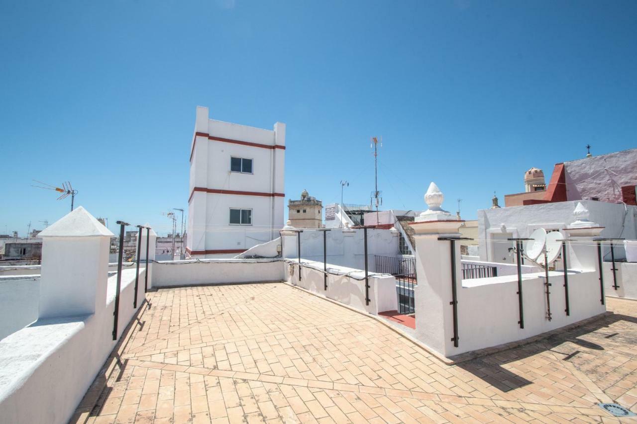 Apartamento Aires Mediterraneos Apartman Cádiz Kültér fotó