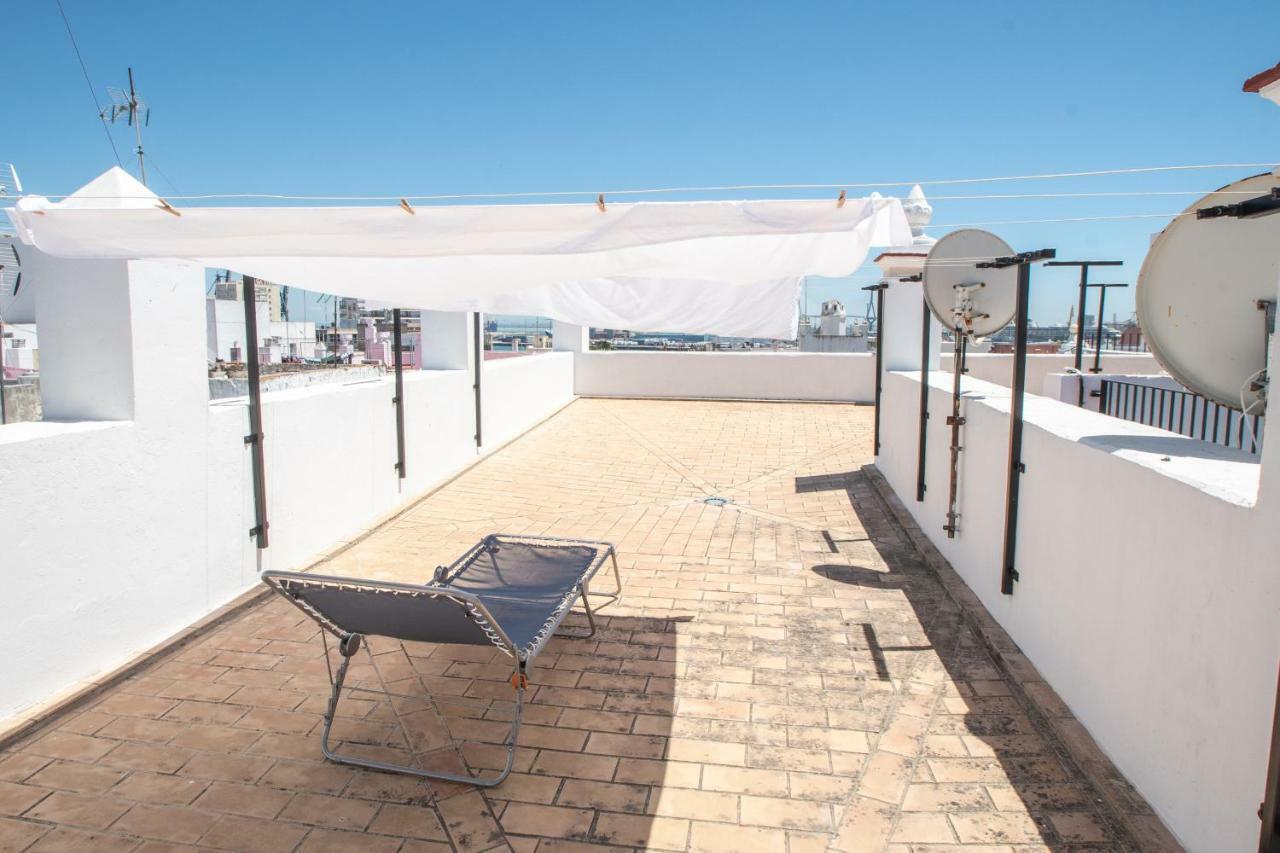 Apartamento Aires Mediterraneos Apartman Cádiz Kültér fotó